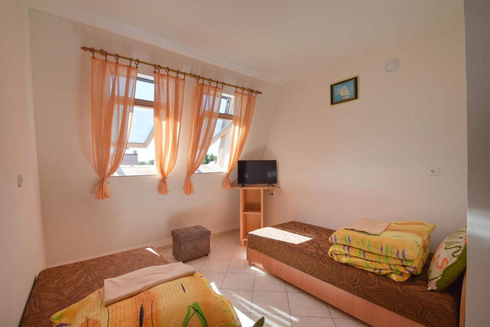 U Gosi Hotel Jaroslawiec Luaran gambar